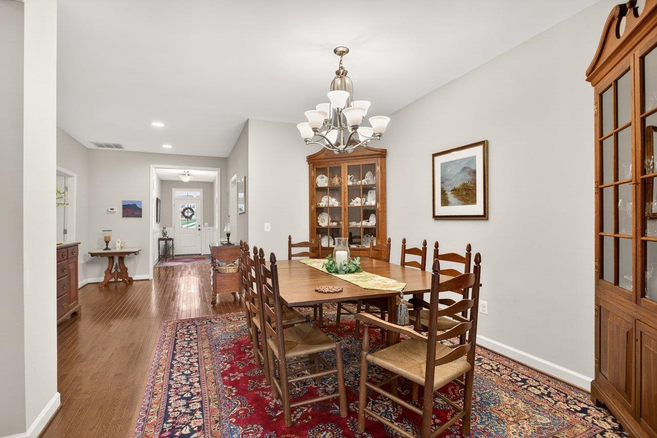 2935 PRESTON LAKE BLVD, ROCKINGHAM, Virginia 22801, 2 Bedrooms Bedrooms, ,2 BathroomsBathrooms,Residential,Spacious duplex with walkout basement in a communi,2935 PRESTON LAKE BLVD,674731 MLS # 674731