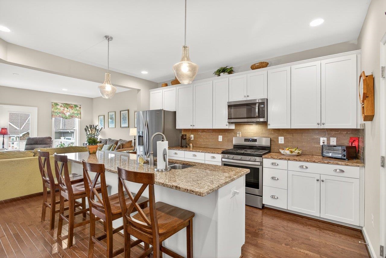 2935 PRESTON LAKE BLVD, ROCKINGHAM, Virginia 22801, 2 Bedrooms Bedrooms, ,2 BathroomsBathrooms,Residential,Spacious duplex with walkout basement in a communi,2935 PRESTON LAKE BLVD,674731 MLS # 674731