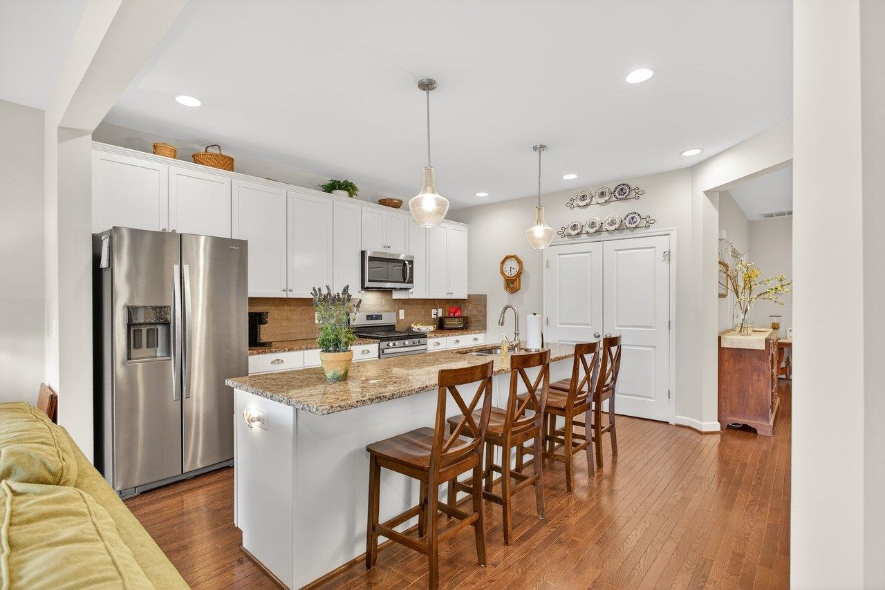 2935 PRESTON LAKE BLVD, ROCKINGHAM, Virginia 22801, 2 Bedrooms Bedrooms, ,2 BathroomsBathrooms,Residential,Spacious duplex with walkout basement in a communi,2935 PRESTON LAKE BLVD,674731 MLS # 674731