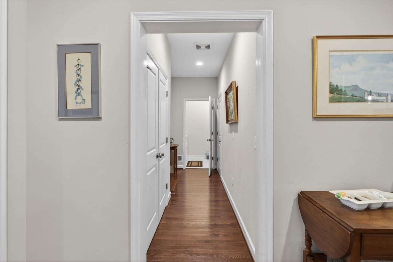 2935 PRESTON LAKE BLVD, ROCKINGHAM, Virginia 22801, 2 Bedrooms Bedrooms, ,2 BathroomsBathrooms,Residential,Spacious duplex with walkout basement in a communi,2935 PRESTON LAKE BLVD,674731 MLS # 674731