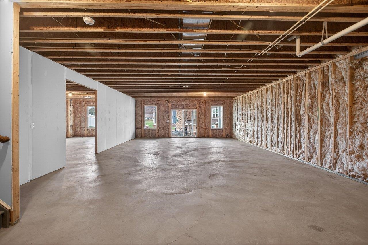 2935 PRESTON LAKE BLVD, ROCKINGHAM, Virginia 22801, 2 Bedrooms Bedrooms, ,2 BathroomsBathrooms,Residential,Spacious duplex with walkout basement in a communi,2935 PRESTON LAKE BLVD,674731 MLS # 674731