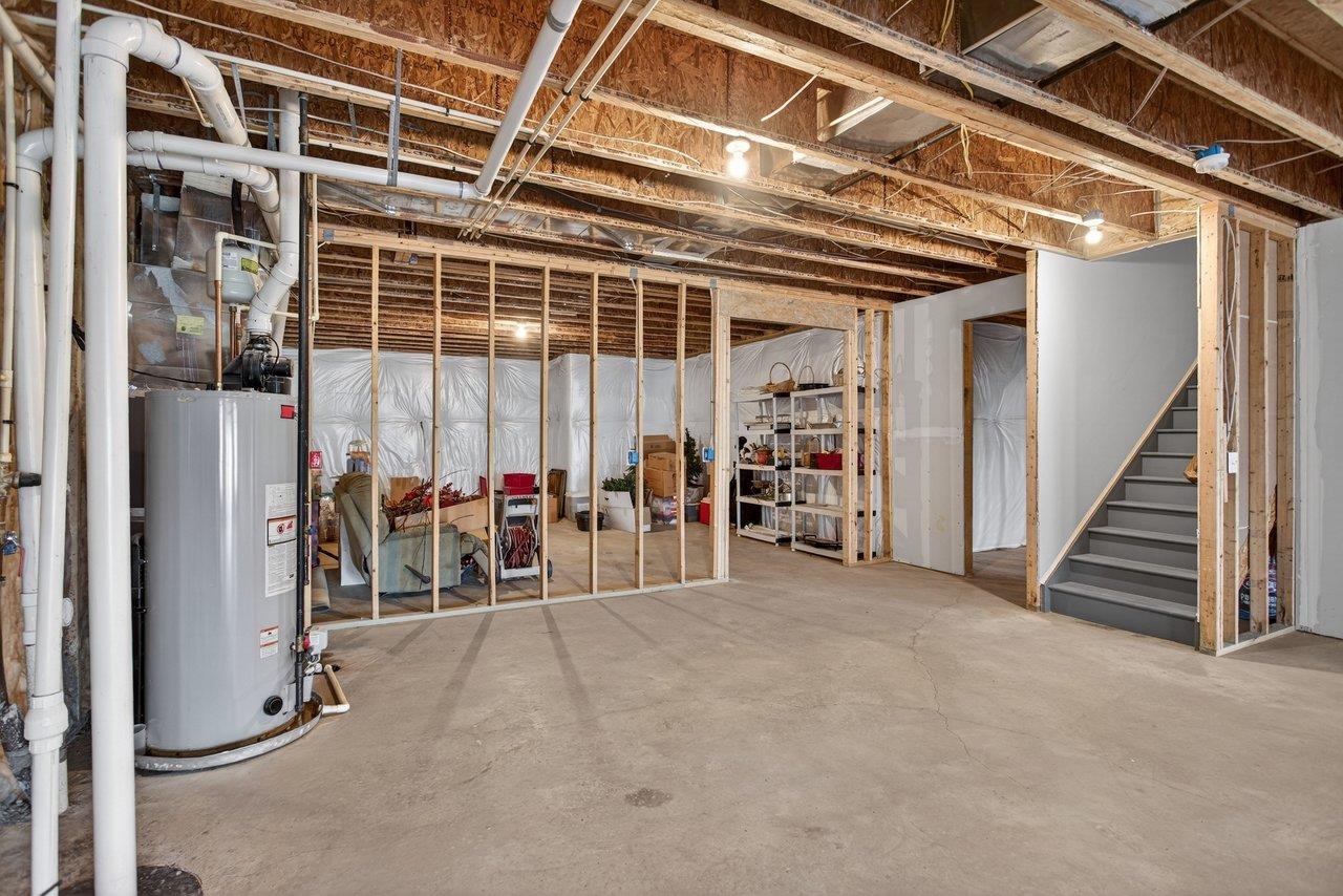 2935 PRESTON LAKE BLVD, ROCKINGHAM, Virginia 22801, 2 Bedrooms Bedrooms, ,2 BathroomsBathrooms,Residential,Spacious duplex with walkout basement in a communi,2935 PRESTON LAKE BLVD,674731 MLS # 674731