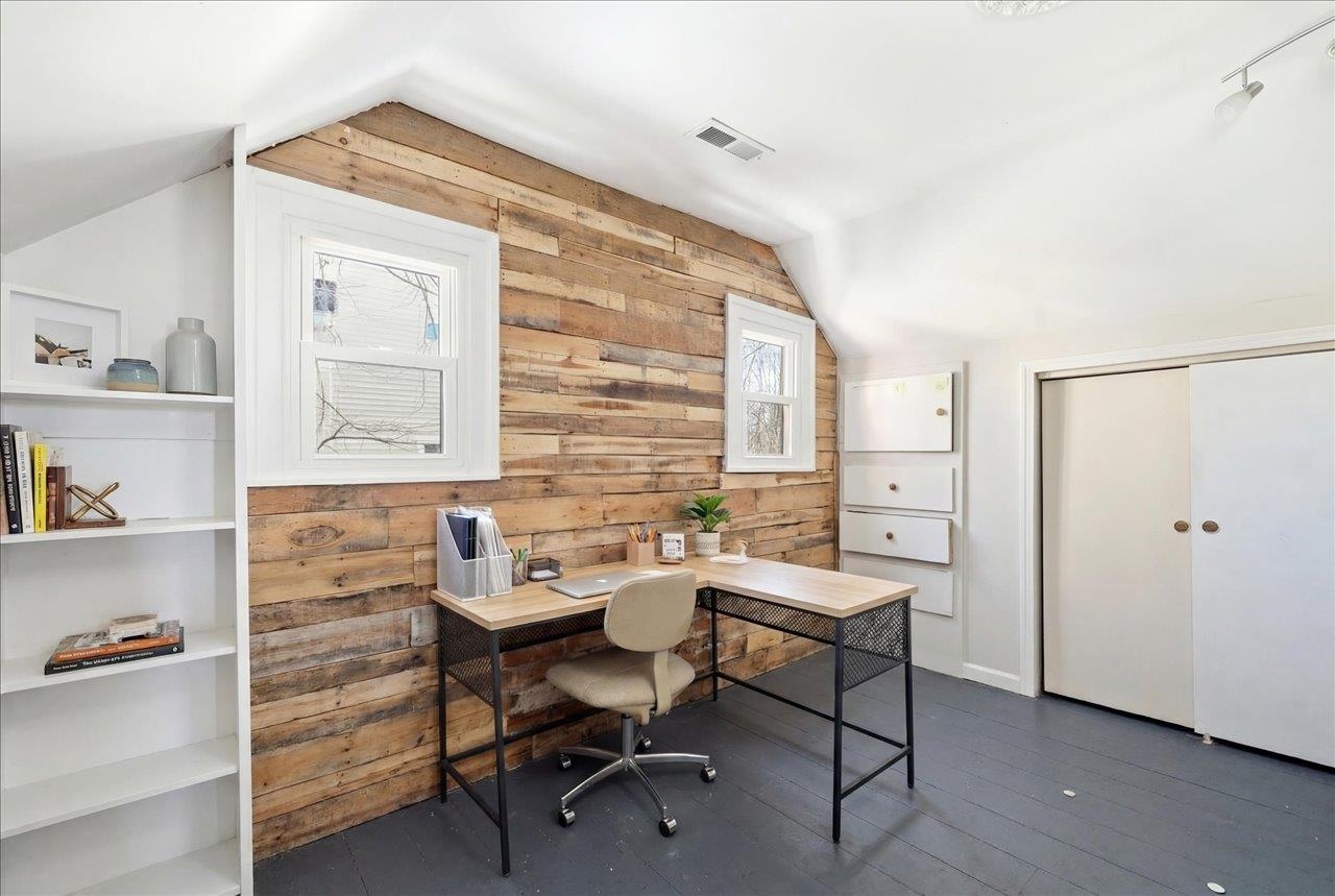 908 W MAIN ST, WAYNESBORO, Virginia 22980, 2 Bedrooms Bedrooms, ,Residential,908 W MAIN ST,674732 MLS # 674732