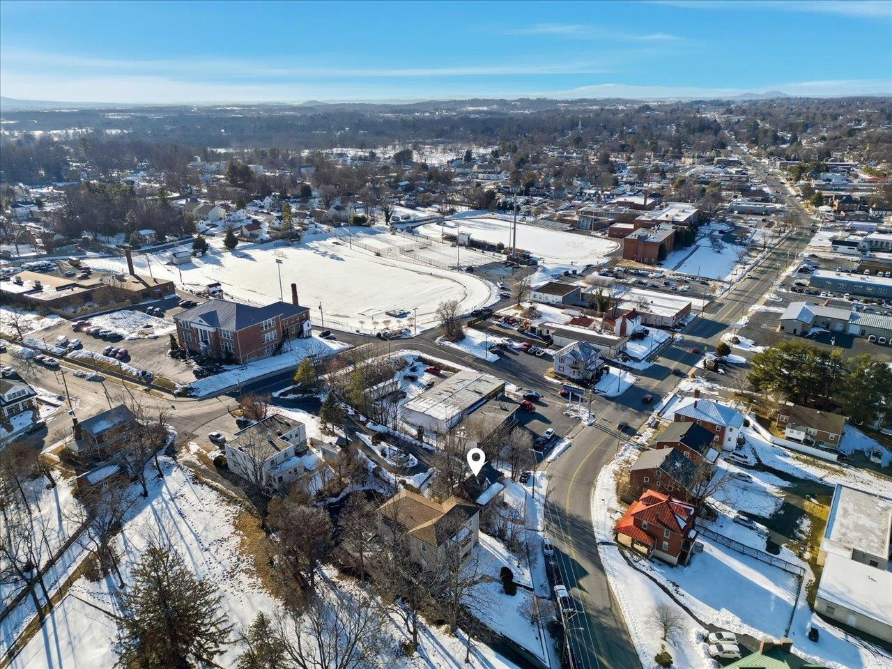 908 W MAIN ST, WAYNESBORO, Virginia 22980, 2 Bedrooms Bedrooms, ,Residential,908 W MAIN ST,674732 MLS # 674732