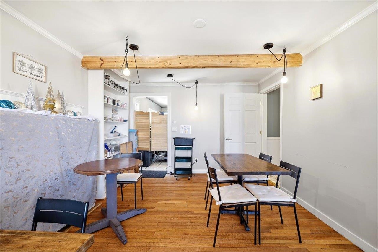 908 W MAIN ST, WAYNESBORO, Virginia 22980, 2 Bedrooms Bedrooms, ,Residential,908 W MAIN ST,674732 MLS # 674732