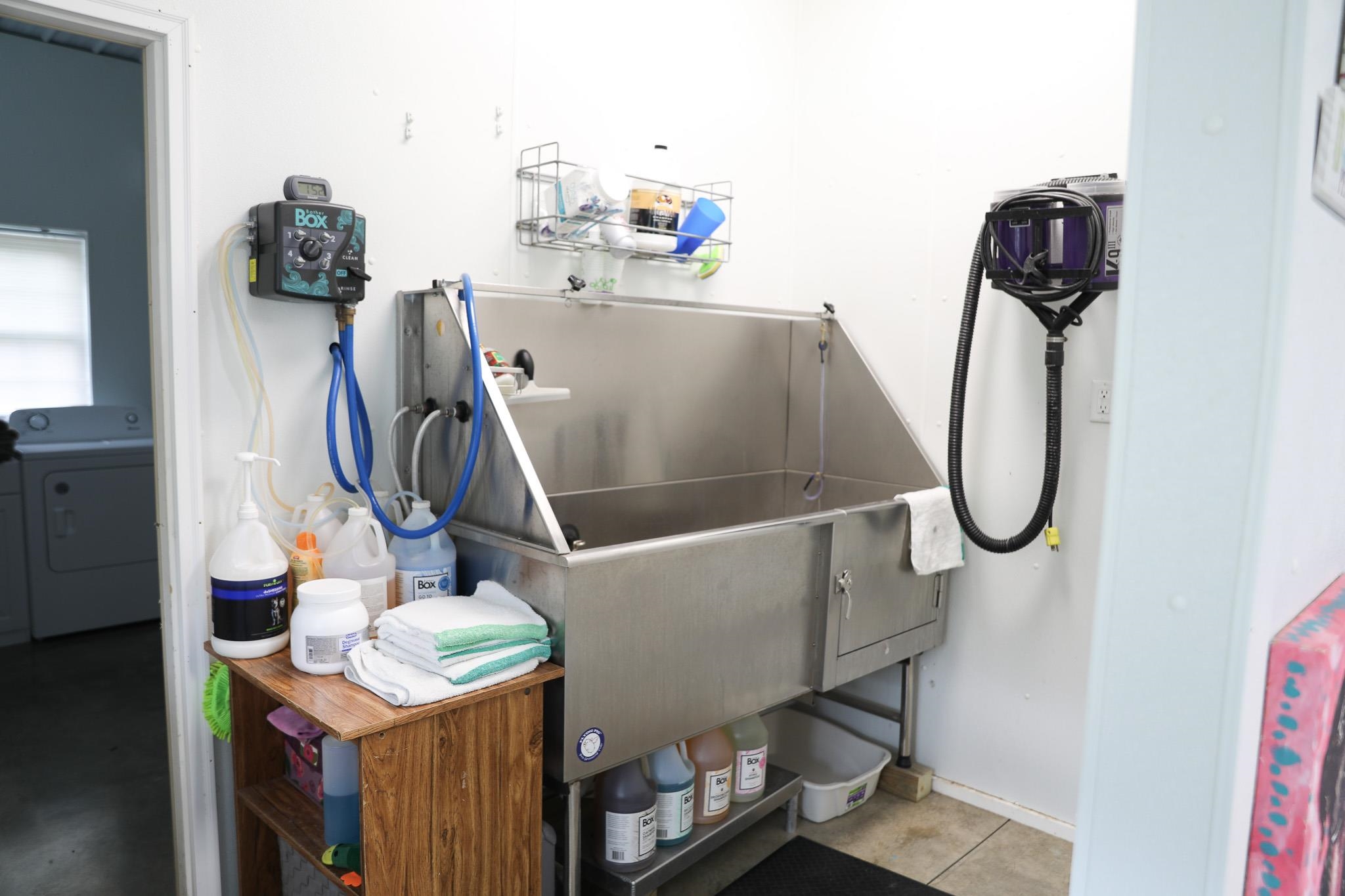 232 MINE BRANCH RD, CRIMORA, Virginia 24431, 4 Bedrooms Bedrooms, ,2 BathroomsBathrooms,Residential,232 MINE BRANCH RD,674739 MLS # 674739