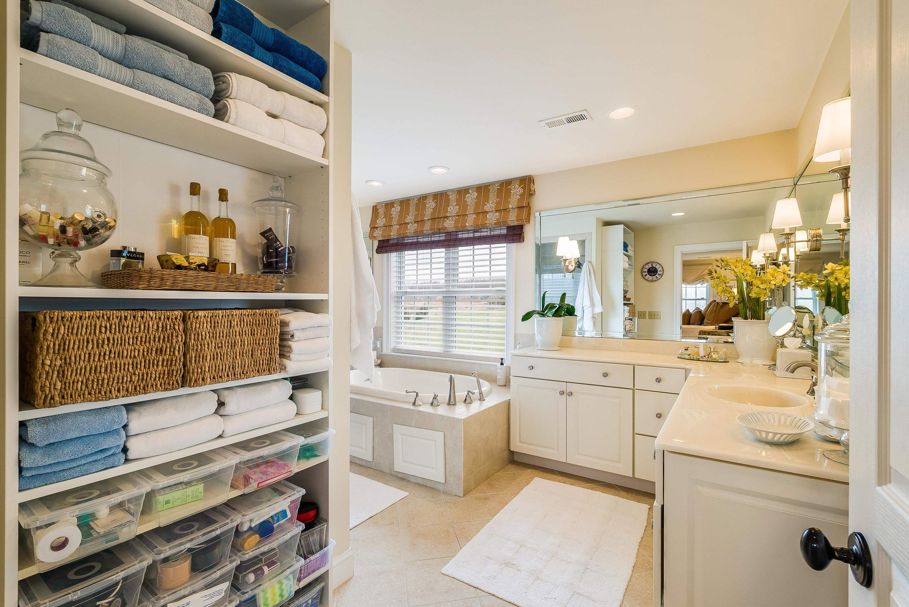 635 DAM TOWN RD, FORT DEFIANCE, Virginia 24437, 4 Bedrooms Bedrooms, ,3 BathroomsBathrooms,Residential,635 DAM TOWN RD,674741 MLS # 674741