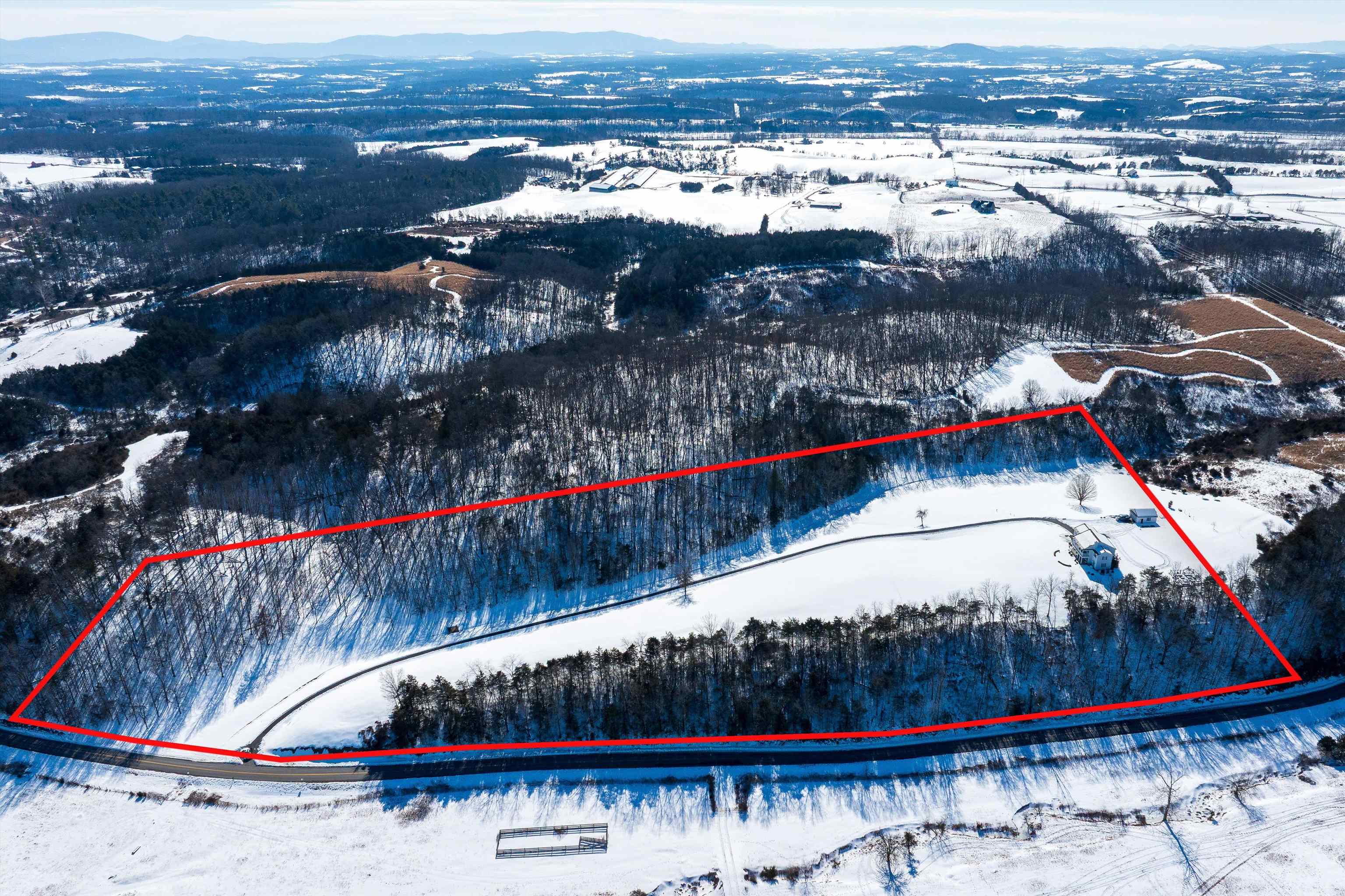 635 DAM TOWN RD, FORT DEFIANCE, Virginia 24437, 4 Bedrooms Bedrooms, ,3 BathroomsBathrooms,Residential,635 DAM TOWN RD,674741 MLS # 674741