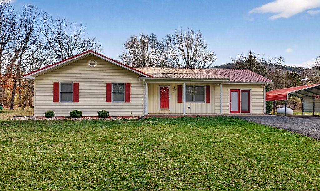 5014 COLD SPRINGS RD, RAPHINE, Virginia 24472, 3 Bedrooms Bedrooms, ,2 BathroomsBathrooms,Residential,5014 COLD SPRINGS RD,674744 MLS # 674744