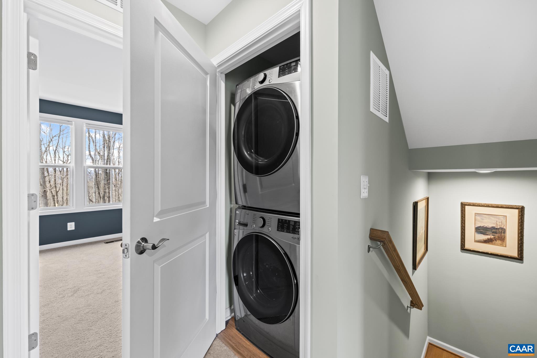 3006 ANOKO CT, CHARLOTTESVILLE, Virginia 22902, 4 Bedrooms Bedrooms, ,3 BathroomsBathrooms,Residential,3006 ANOKO CT,674745 MLS # 674745