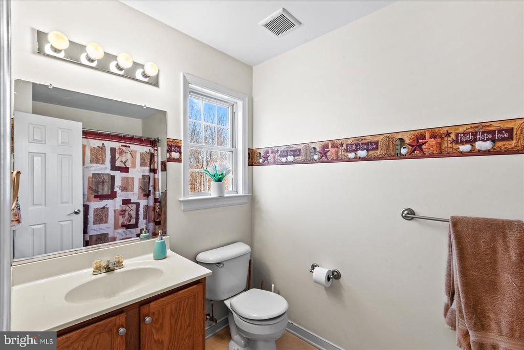 214 CASTLE PARK LN, MINERAL, Virginia 23117, 3 Bedrooms Bedrooms, ,2 BathroomsBathrooms,Residential,214 CASTLE PARK LN,VALA2009426 MLS # VALA2009426