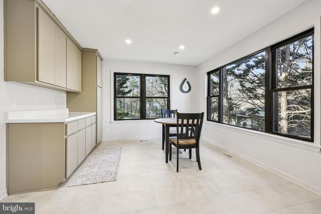 12504 HAWKINS LN, SPOTSYLVANIA, Virginia 22551, 3 Bedrooms Bedrooms, ,2 BathroomsBathrooms,Residential,12504 HAWKINS LN,VASP2040130 MLS # VASP2040130 12504 HAWKINS LN, SPOTSYLVANIA, Virginia 22551, 3 Bedrooms Bedrooms, ,2 BathroomsBathrooms,Residential,12504 HAWKINS LN,VASP2040130 MLS # VASP2040130