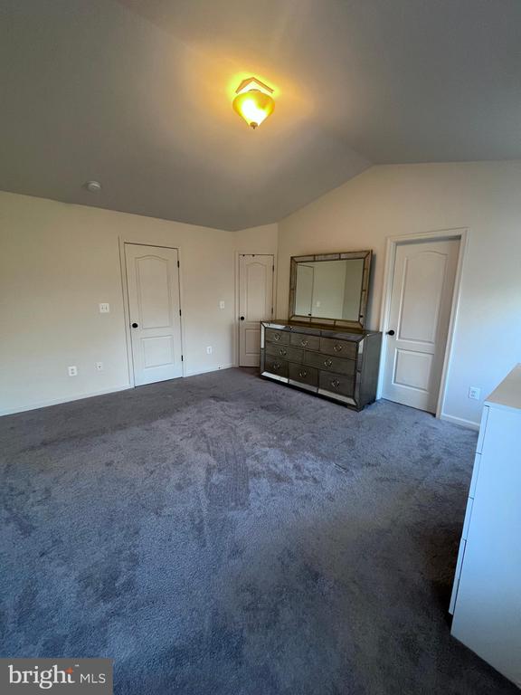 2429 DRAKE LN, FREDERICKSBURG, Virginia 22408, 4 Bedrooms Bedrooms, ,3 BathroomsBathrooms,Residential,2429 DRAKE LN,VASP2040288 MLS # VASP2040288