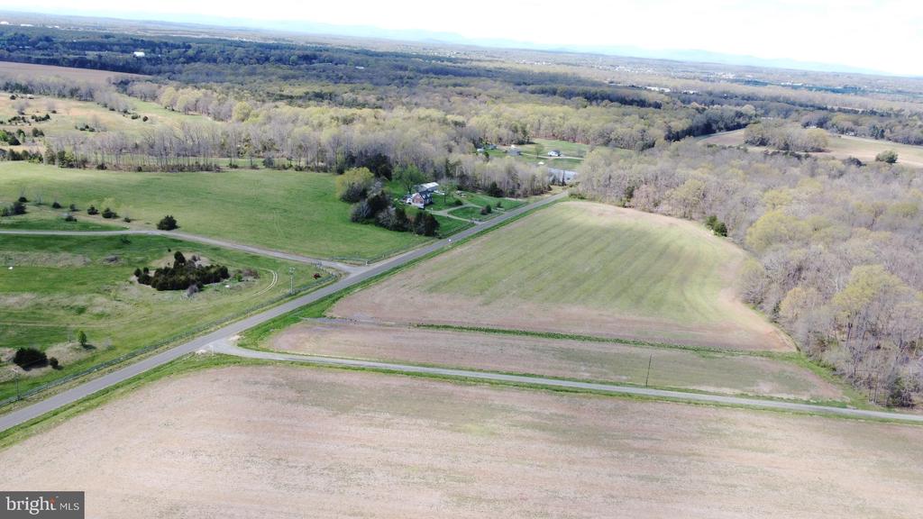 11312 TIMBUKTU LN, MIDLAND, Virginia, 5 Bedrooms Bedrooms, ,2 BathroomsBathrooms,Residential,11312 TIMBUKTU LN,VAFQ2021026 MLS # VAFQ2021026