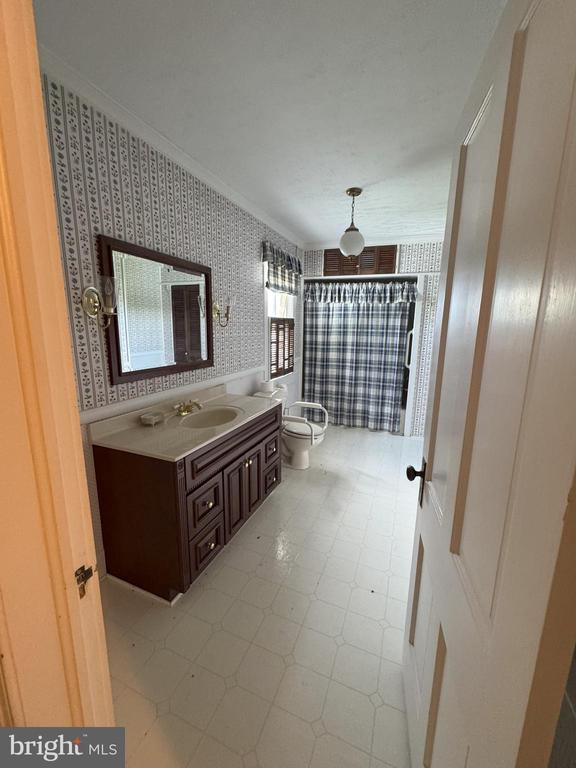 11312 TIMBUKTU LN, MIDLAND, Virginia, 5 Bedrooms Bedrooms, ,2 BathroomsBathrooms,Residential,11312 TIMBUKTU LN,VAFQ2021026 MLS # VAFQ2021026