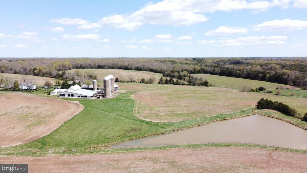 11312 TIMBUKTU LN, MIDLAND, Virginia, 5 Bedrooms Bedrooms, ,2 BathroomsBathrooms,Residential,11312 TIMBUKTU LN,VAFQ2021026 MLS # VAFQ2021026