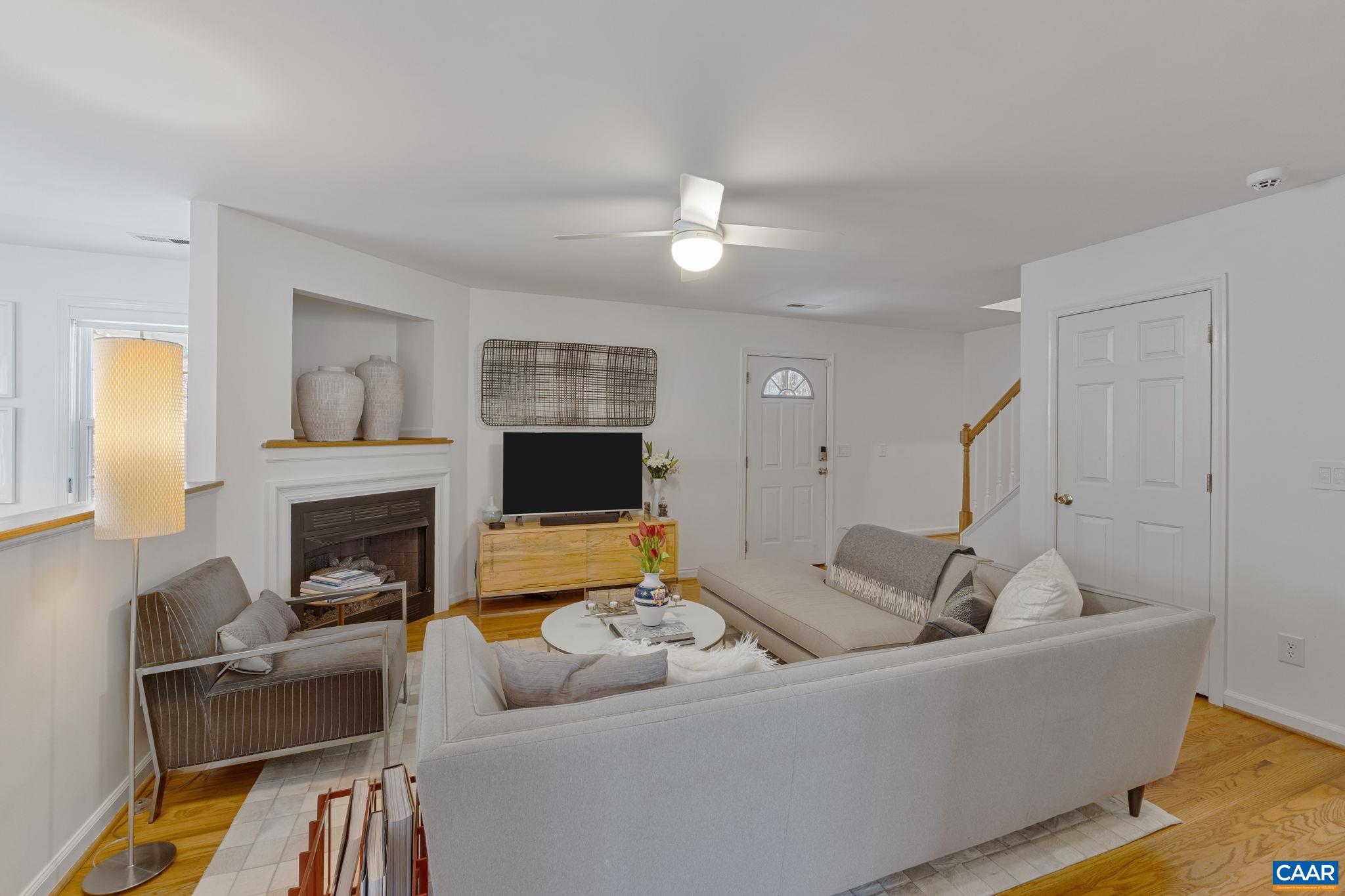 11 HOLLY CIR, PALMYRA, Virginia 22963, 4 Bedrooms Bedrooms, ,3 BathroomsBathrooms,Residential,11 HOLLY CIR,674276 MLS # 674276 11 HOLLY CIR, PALMYRA, Virginia 22963, 4 Bedrooms Bedrooms, ,3 BathroomsBathrooms,Residential,11 HOLLY CIR,674276 MLS # 674276