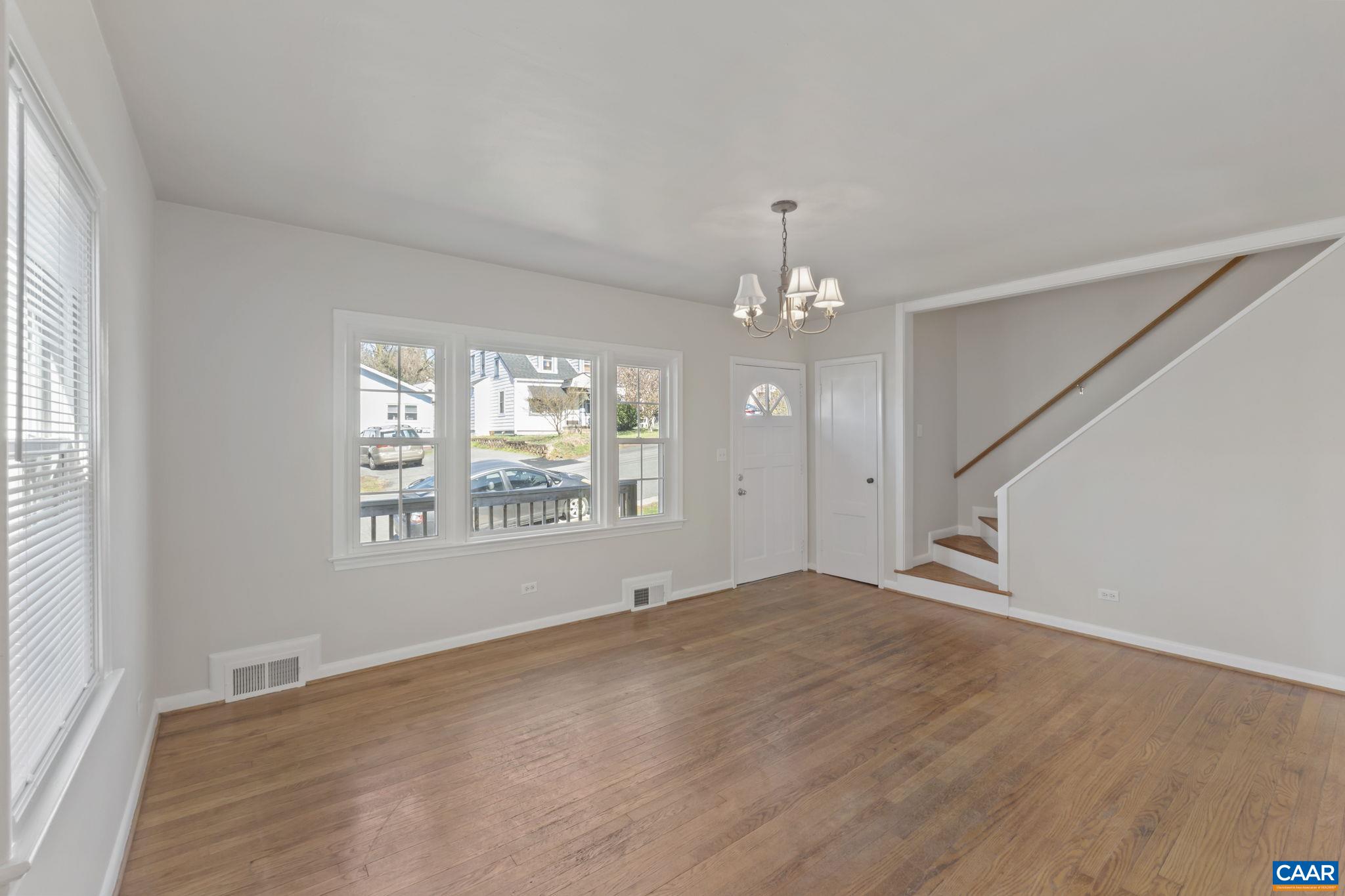 1012 ALTAVISTA AVE, CHARLOTTESVILLE, Virginia 22902, 4 Bedrooms Bedrooms, ,1 BathroomBathrooms,Residential,1012 ALTAVISTA AVE,674666 MLS # 674666 1012 ALTAVISTA AVE, CHARLOTTESVILLE, Virginia 22902, 4 Bedrooms Bedrooms, ,1 BathroomBathrooms,Residential,1012 ALTAVISTA AVE,674666 MLS # 674666