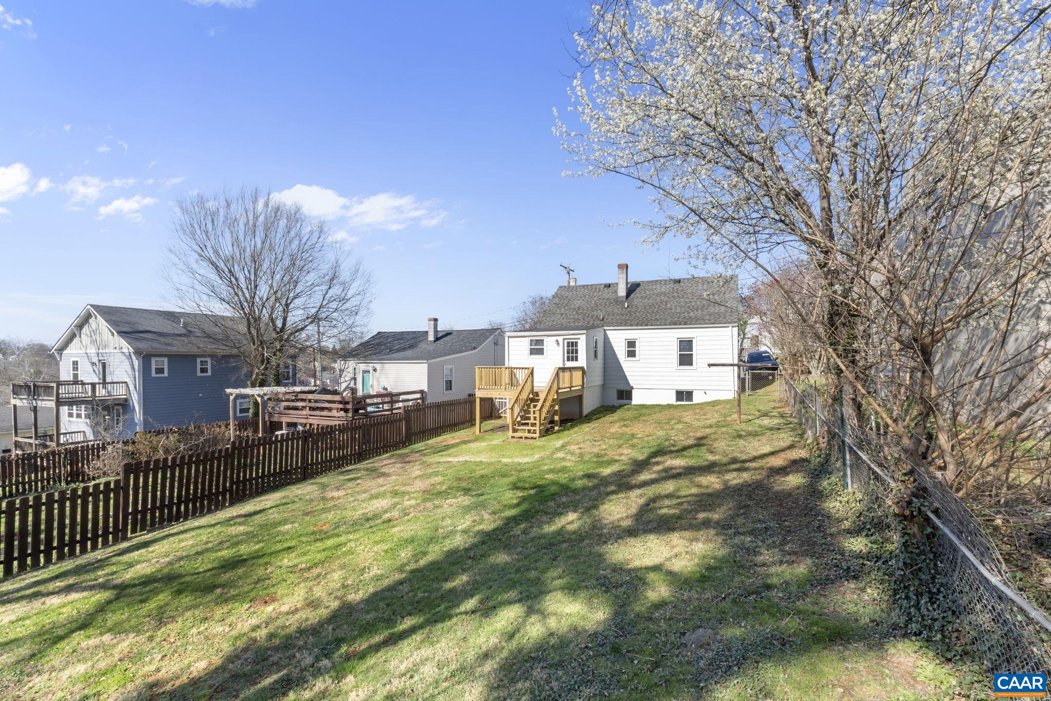 1012 ALTAVISTA AVE, CHARLOTTESVILLE, Virginia 22902, 4 Bedrooms Bedrooms, ,1 BathroomBathrooms,Residential,1012 ALTAVISTA AVE,674666 MLS # 674666 1012 ALTAVISTA AVE, CHARLOTTESVILLE, Virginia 22902, 4 Bedrooms Bedrooms, ,1 BathroomBathrooms,Residential,1012 ALTAVISTA AVE,674666 MLS # 674666