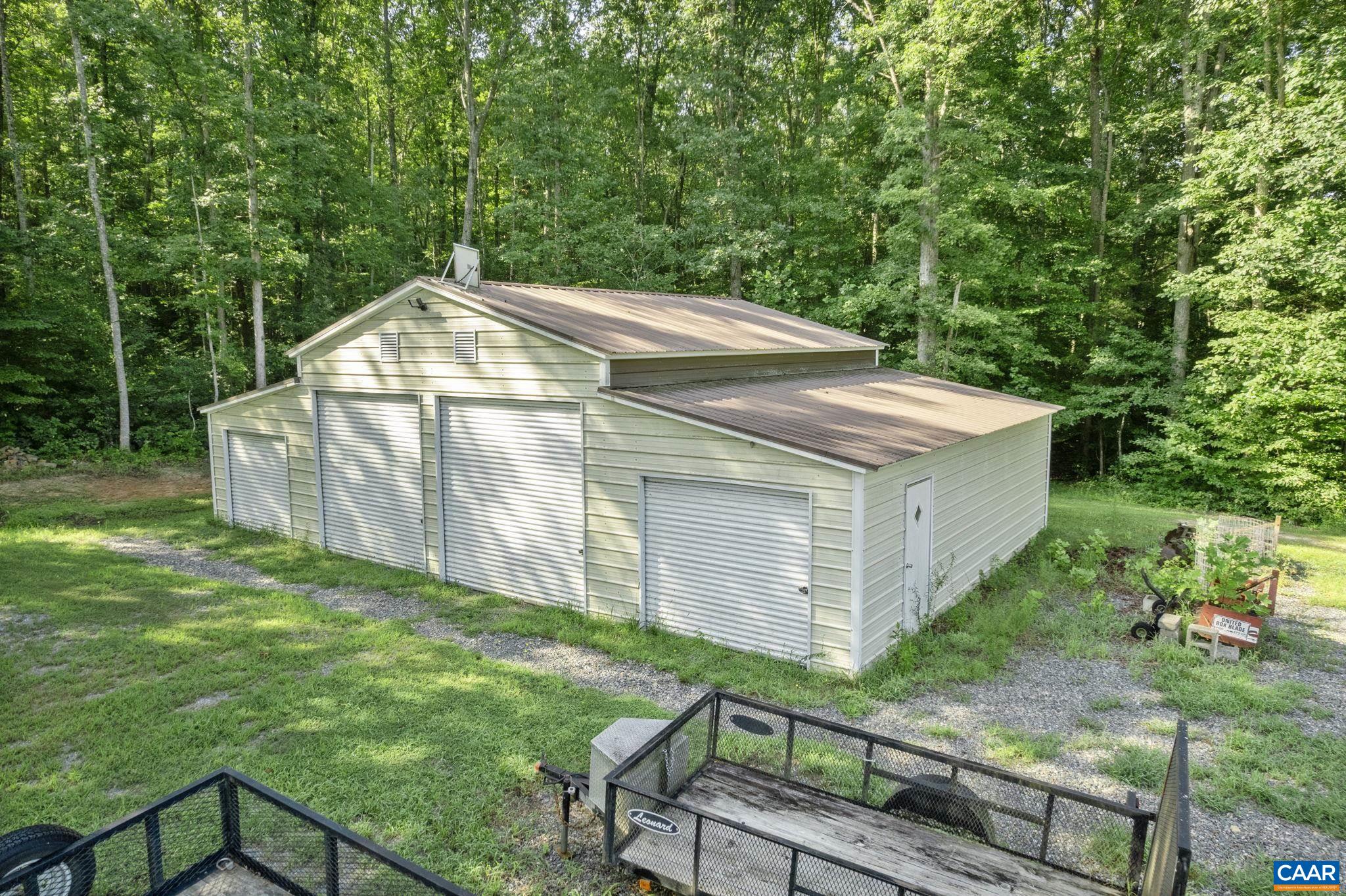 1185 BELLE MEADE RD, BUMPASS, Virginia 23024, 4 Bedrooms Bedrooms, ,3 BathroomsBathrooms,Residential,Private, picturesque, and full of possibility, Bel,1185 BELLE MEADE RD,674750 MLS # 674750