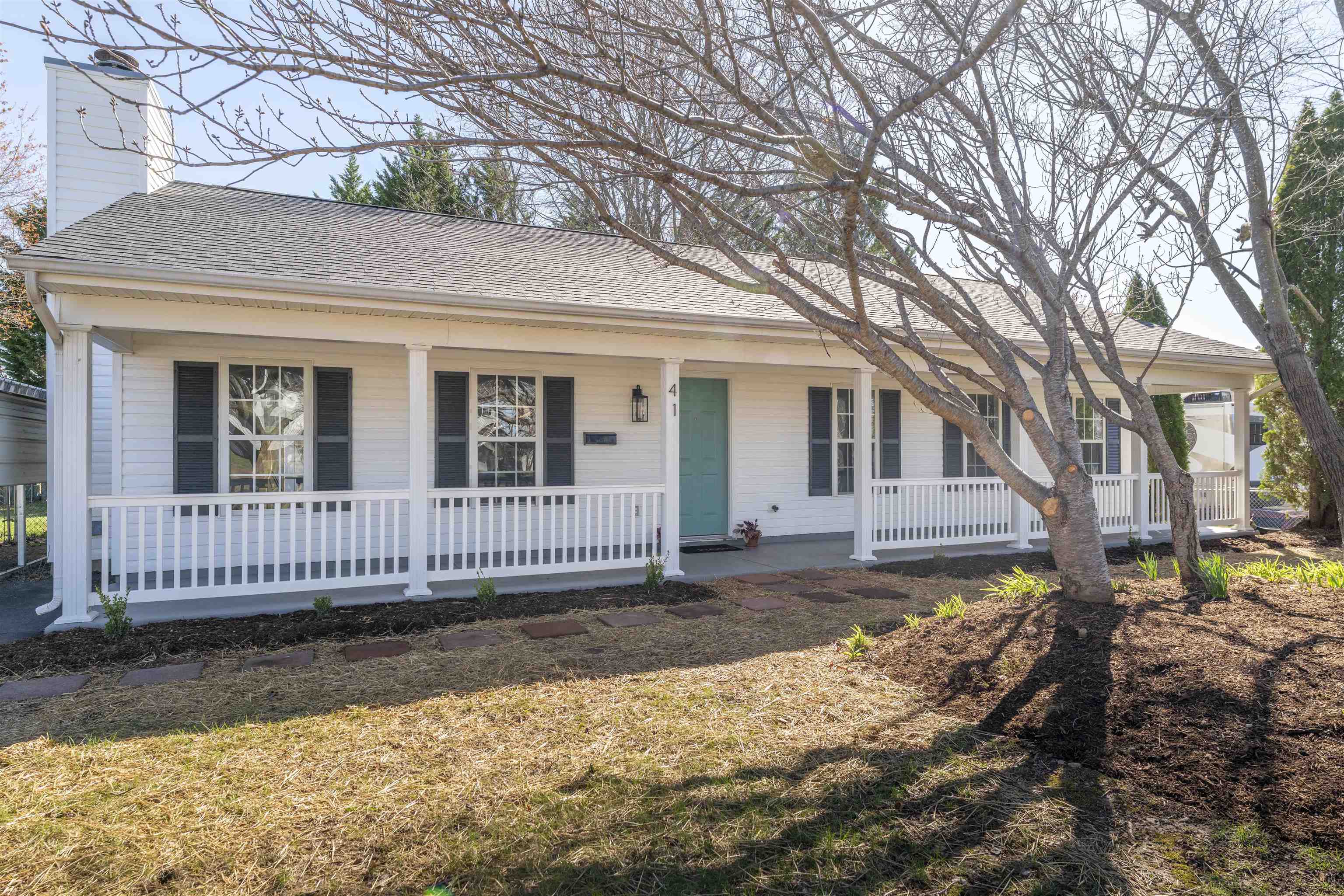 41 ASHBURN LN, WAYNESBORO, Virginia 22980, 3 Bedrooms Bedrooms, ,2 BathroomsBathrooms,Residential,41 ASHBURN LN,674754 MLS # 674754