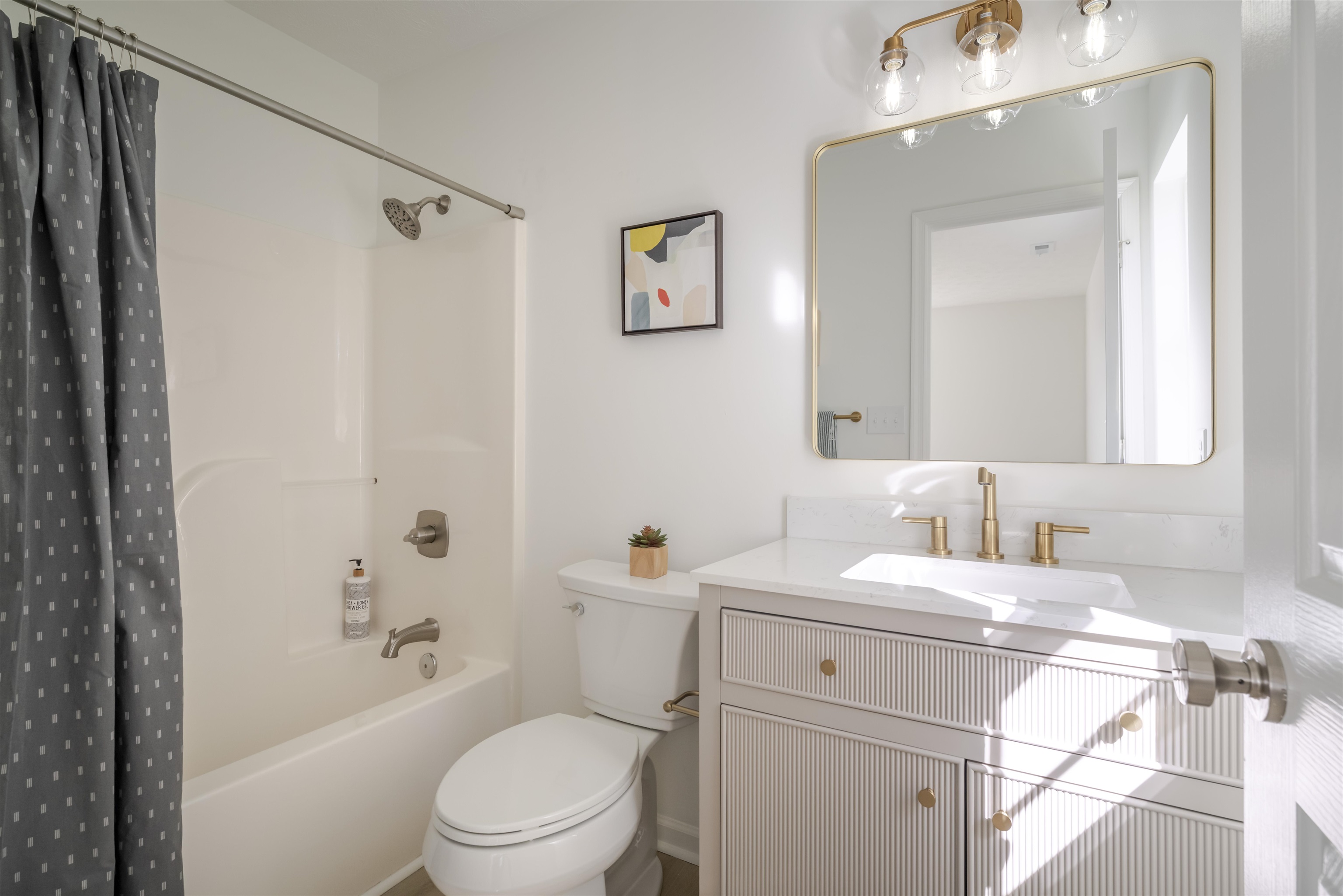 41 ASHBURN LN, WAYNESBORO, Virginia 22980, 3 Bedrooms Bedrooms, ,2 BathroomsBathrooms,Residential,41 ASHBURN LN,674754 MLS # 674754