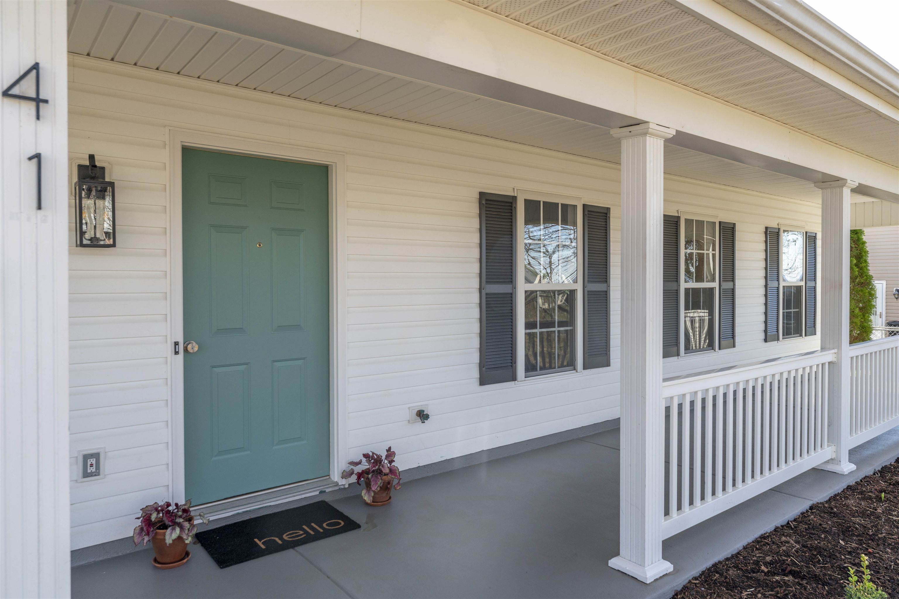 41 ASHBURN LN, WAYNESBORO, Virginia 22980, 3 Bedrooms Bedrooms, ,2 BathroomsBathrooms,Residential,41 ASHBURN LN,674754 MLS # 674754