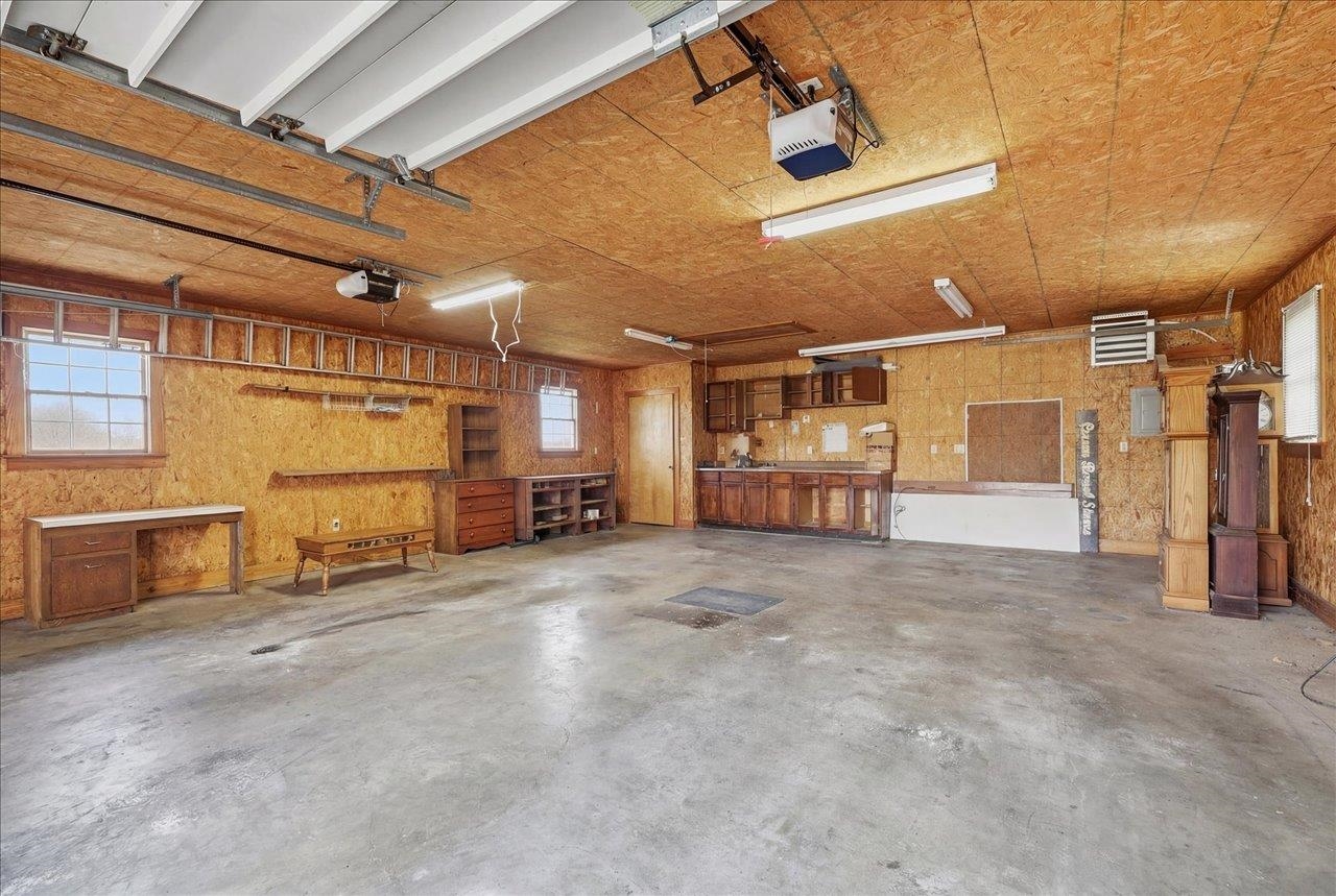 3005 LEE HWY, MOUNT SIDNEY, Virginia 24467, 3 Bedrooms Bedrooms, ,2 BathroomsBathrooms,Residential,3005 LEE HWY,674758 MLS # 674758