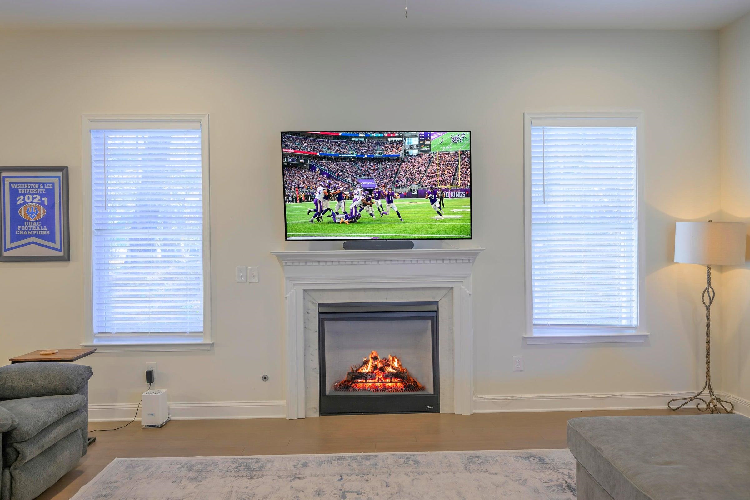 Natural gas fireplace