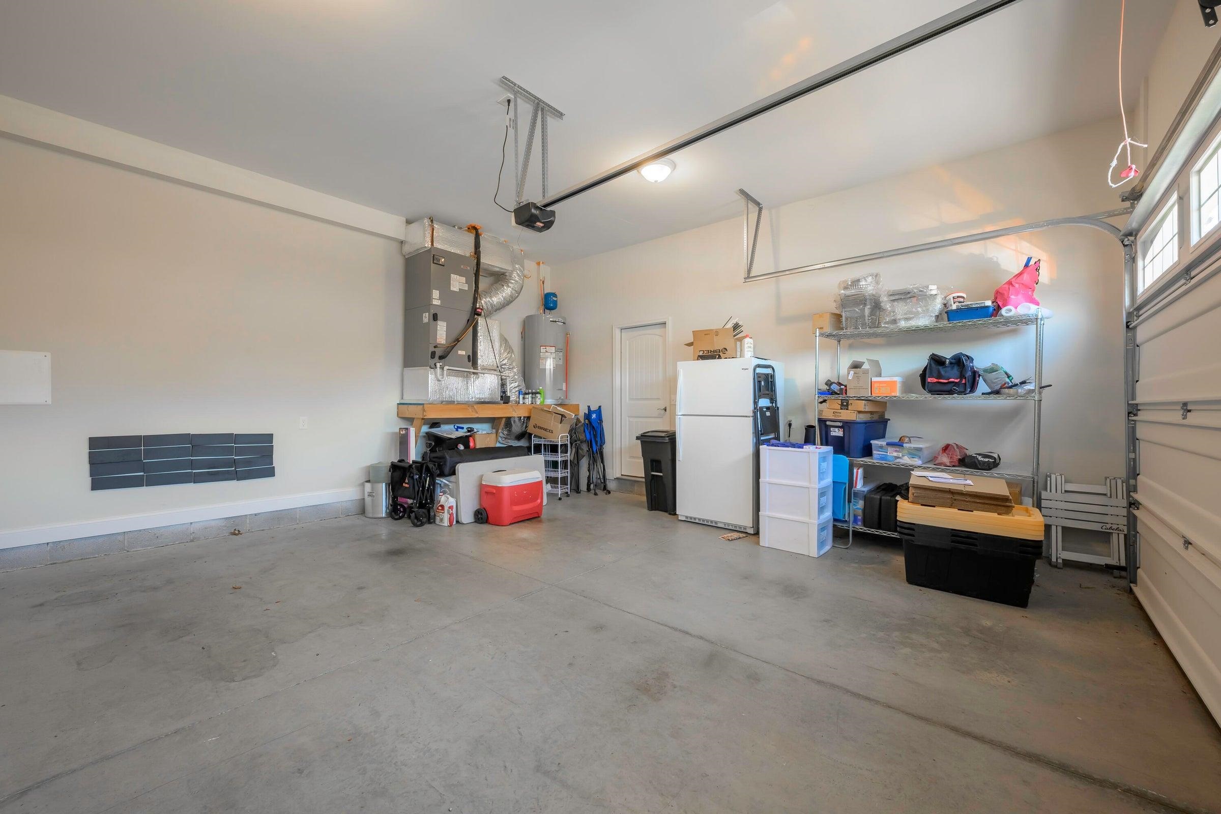 47 CHAMBERLAIN LOOP, LEXINGTON, Virginia 24450, 3 Bedrooms Bedrooms, ,2 BathroomsBathrooms,Residential,47 Chamberlain Loop Lexington, VA 24450,47 CHAMBERLAIN LOOP,674765 MLS # 674765