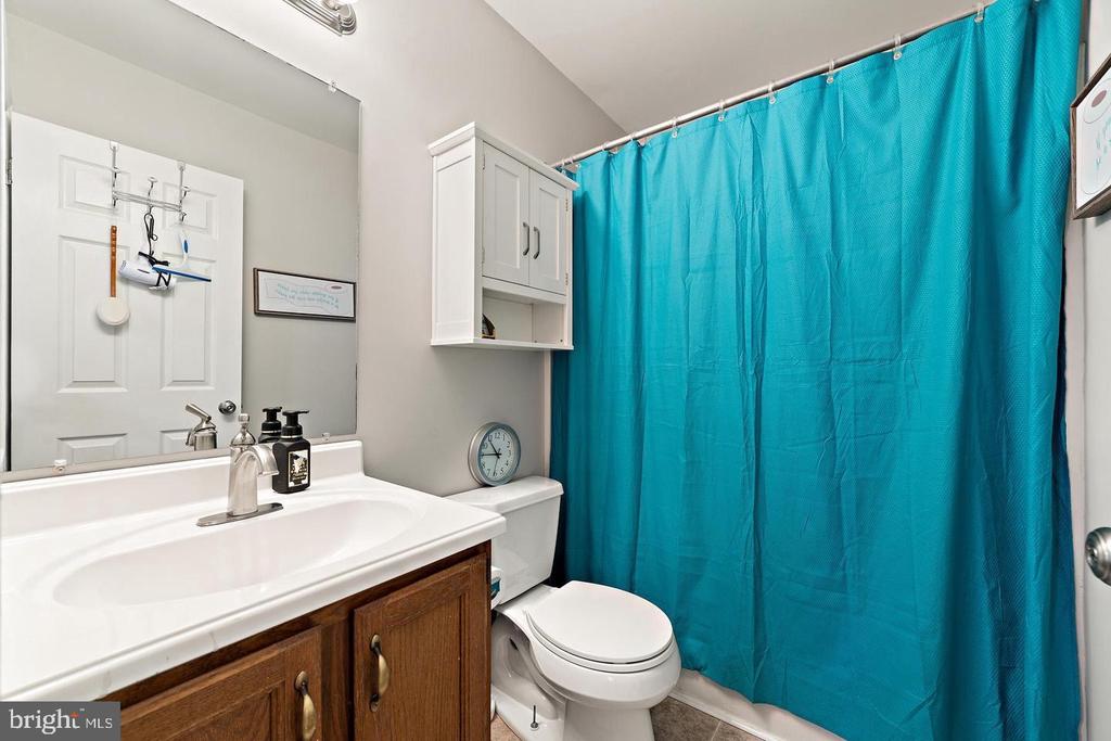 183 WANKOMA DR, REMINGTON, Virginia 22734, 2 Bedrooms Bedrooms, ,2 BathroomsBathrooms,Residential,183 WANKOMA DR,VAFQ2020744 MLS # VAFQ2020744