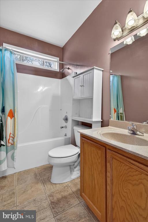 18 CHICKASAW PL, PALMYRA, Virginia 22963, 4 Bedrooms Bedrooms, ,3 BathroomsBathrooms,Residential,18 CHICKASAW PL,VAFN2000642 MLS # VAFN2000642