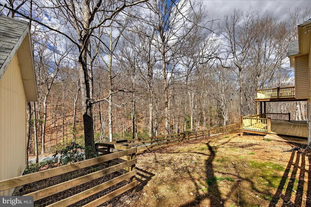 18 CHICKASAW PL, PALMYRA, Virginia 22963, 4 Bedrooms Bedrooms, ,3 BathroomsBathrooms,Residential,18 CHICKASAW PL,VAFN2000642 MLS # VAFN2000642