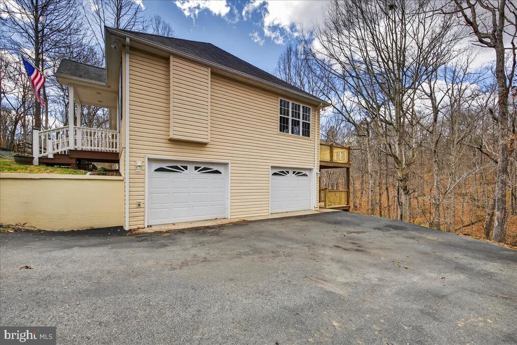 18 CHICKASAW PL, PALMYRA, Virginia 22963, 4 Bedrooms Bedrooms, ,3 BathroomsBathrooms,Residential,18 CHICKASAW PL,VAFN2000642 MLS # VAFN2000642