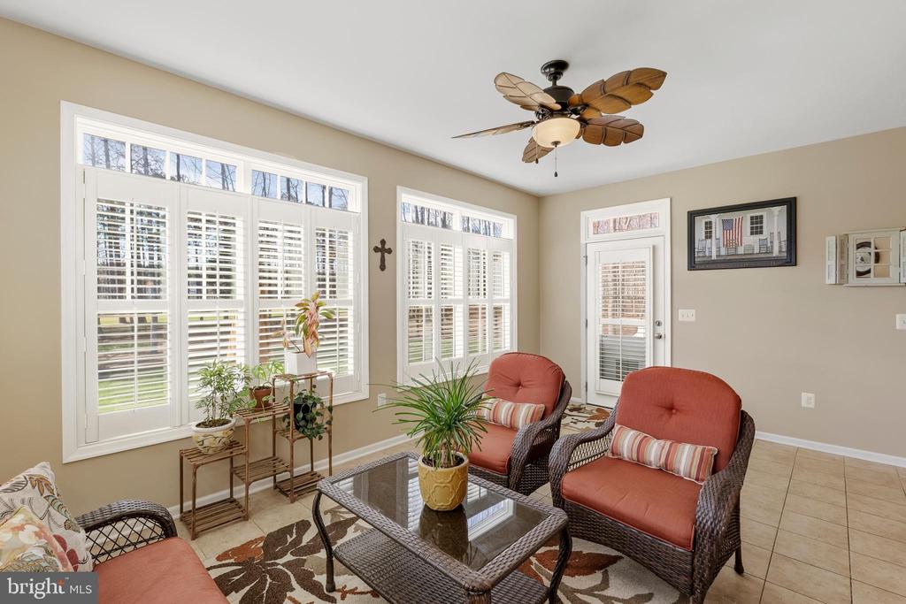 10502 TURNING LEAF LN, SPOTSYLVANIA, Virginia 22551, 5 Bedrooms Bedrooms, ,3 BathroomsBathrooms,Residential,10502 TURNING LEAF LN,VASP2040224 MLS # VASP2040224