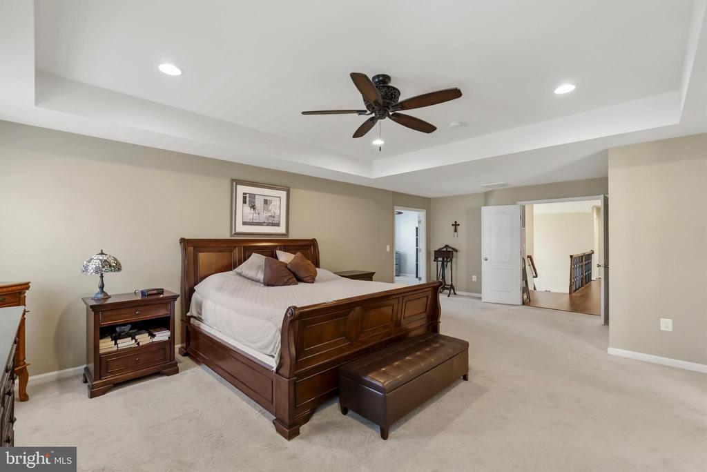 10502 TURNING LEAF LN, SPOTSYLVANIA, Virginia 22551, 5 Bedrooms Bedrooms, ,3 BathroomsBathrooms,Residential,10502 TURNING LEAF LN,VASP2040224 MLS # VASP2040224