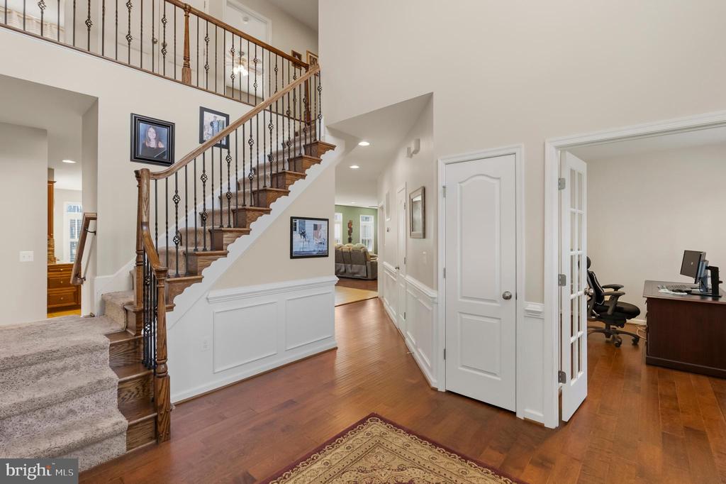 10502 TURNING LEAF LN, SPOTSYLVANIA, Virginia 22551, 5 Bedrooms Bedrooms, ,3 BathroomsBathrooms,Residential,10502 TURNING LEAF LN,VASP2040224 MLS # VASP2040224