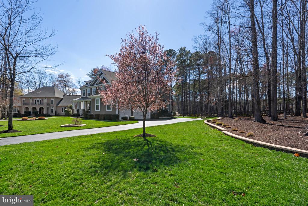 10502 TURNING LEAF LN, SPOTSYLVANIA, Virginia 22551, 5 Bedrooms Bedrooms, ,3 BathroomsBathrooms,Residential,10502 TURNING LEAF LN,VASP2040224 MLS # VASP2040224