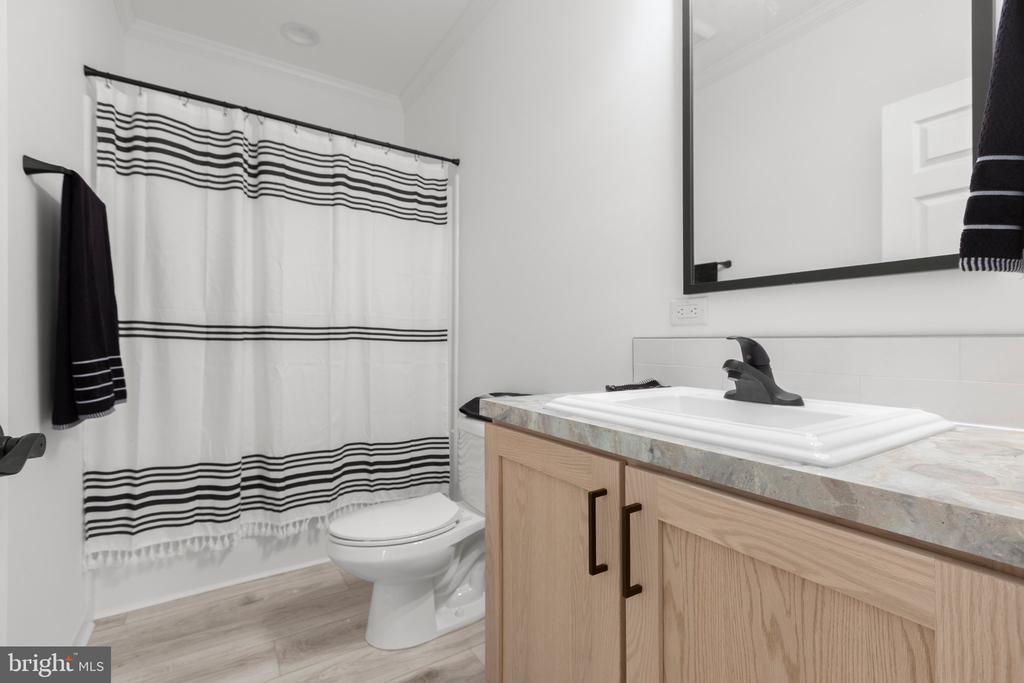 820 MINERAL AVE, MINERAL, Virginia 23117, 3 Bedrooms Bedrooms, ,2 BathroomsBathrooms,Residential,820 MINERAL AVE,VALA2009500 MLS # VALA2009500