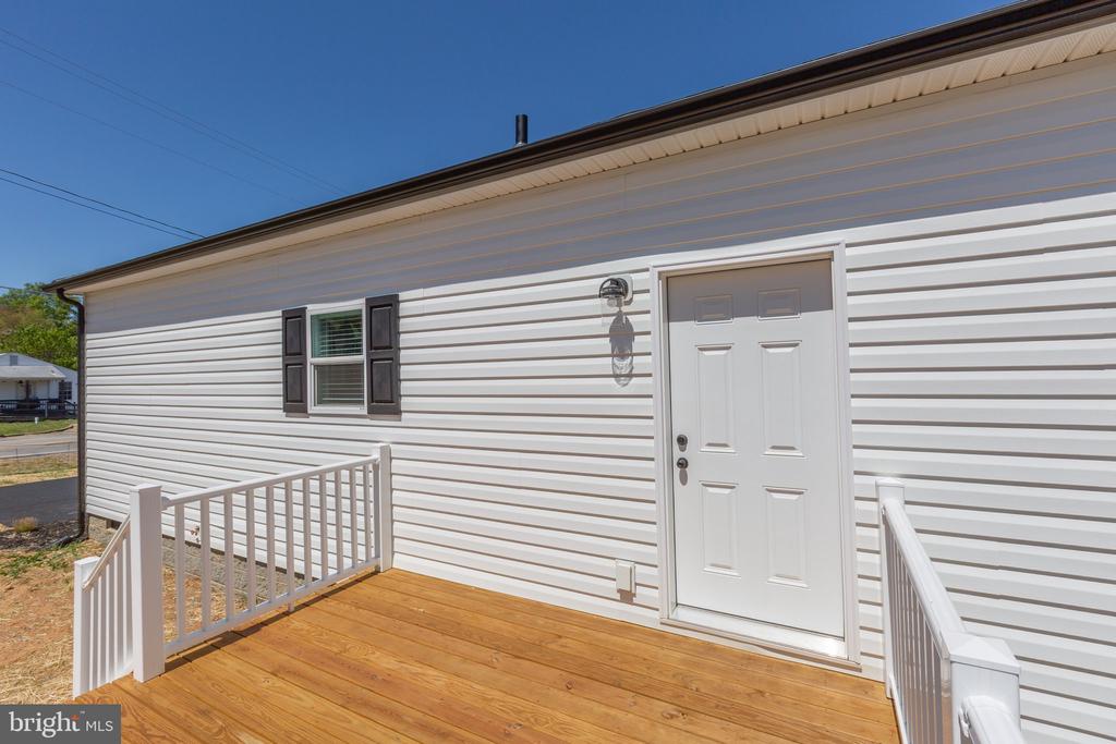 820 MINERAL AVE, MINERAL, Virginia 23117, 3 Bedrooms Bedrooms, ,2 BathroomsBathrooms,Residential,820 MINERAL AVE,VALA2009500 MLS # VALA2009500