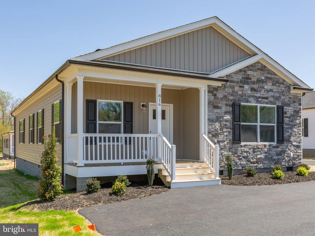 820 MINERAL AVE, MINERAL, Virginia 23117, 3 Bedrooms Bedrooms, ,2 BathroomsBathrooms,Residential,820 MINERAL AVE,VALA2009502 MLS # VALA2009502