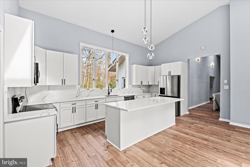 7621 RIVER RD, FREDERICKSBURG, Virginia 22407, 4 Bedrooms Bedrooms, ,3 BathroomsBathrooms,Residential,7621 RIVER RD,VASP2040322 MLS # VASP2040322