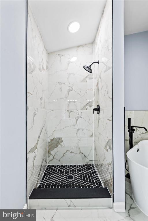 7621 RIVER RD, FREDERICKSBURG, Virginia 22407, 4 Bedrooms Bedrooms, ,3 BathroomsBathrooms,Residential,7621 RIVER RD,VASP2040322 MLS # VASP2040322