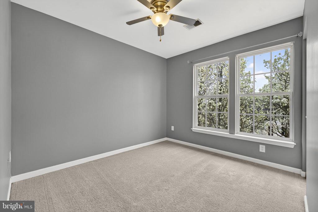 11120 GANDER CT, FREDERICKSBURG, Virginia 22407, 3 Bedrooms Bedrooms, ,2 BathroomsBathrooms,Residential,11120 GANDER CT,VASP2038050 MLS # VASP2038050