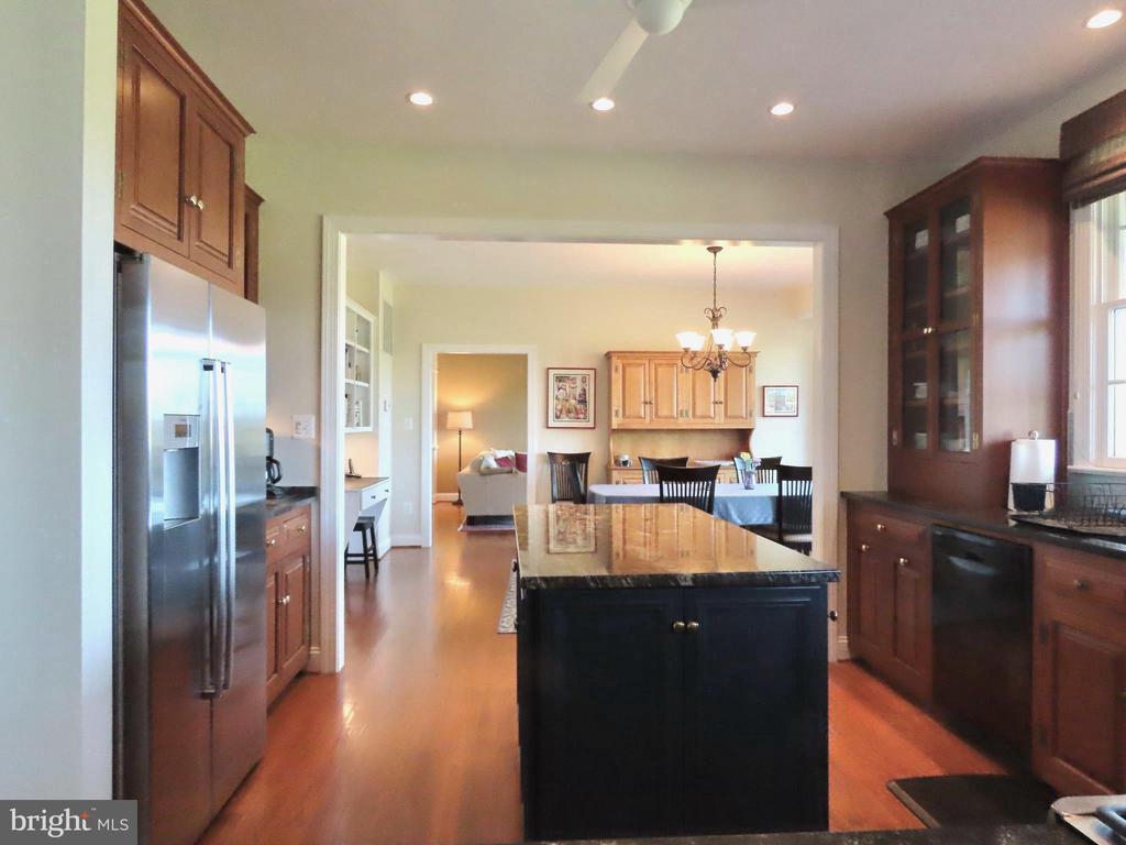 643 RICHMOND RD, AMISSVILLE, Virginia 20106, 3 Bedrooms Bedrooms, ,2 BathroomsBathrooms,Residential,643 RICHMOND RD,VARP2002496 MLS # VARP2002496 643 RICHMOND RD, AMISSVILLE, Virginia 20106, 3 Bedrooms Bedrooms, ,2 BathroomsBathrooms,Residential,643 RICHMOND RD,VARP2002496 MLS # VARP2002496