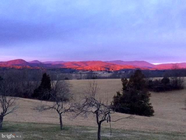 643 RICHMOND RD, AMISSVILLE, Virginia 20106, 3 Bedrooms Bedrooms, ,2 BathroomsBathrooms,Residential,643 RICHMOND RD,VARP2002496 MLS # VARP2002496 643 RICHMOND RD, AMISSVILLE, Virginia 20106, 3 Bedrooms Bedrooms, ,2 BathroomsBathrooms,Residential,643 RICHMOND RD,VARP2002496 MLS # VARP2002496