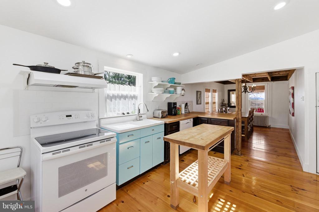 769 ROCKY BRANCH RD, LURAY, Virginia 22835, 3 Bedrooms Bedrooms, ,2 BathroomsBathrooms,Residential,769 ROCKY BRANCH RD,VAPA2005944 MLS # VAPA2005944 769 ROCKY BRANCH RD, LURAY, Virginia 22835, 3 Bedrooms Bedrooms, ,2 BathroomsBathrooms,Residential,769 ROCKY BRANCH RD,VAPA2005944 MLS # VAPA2005944