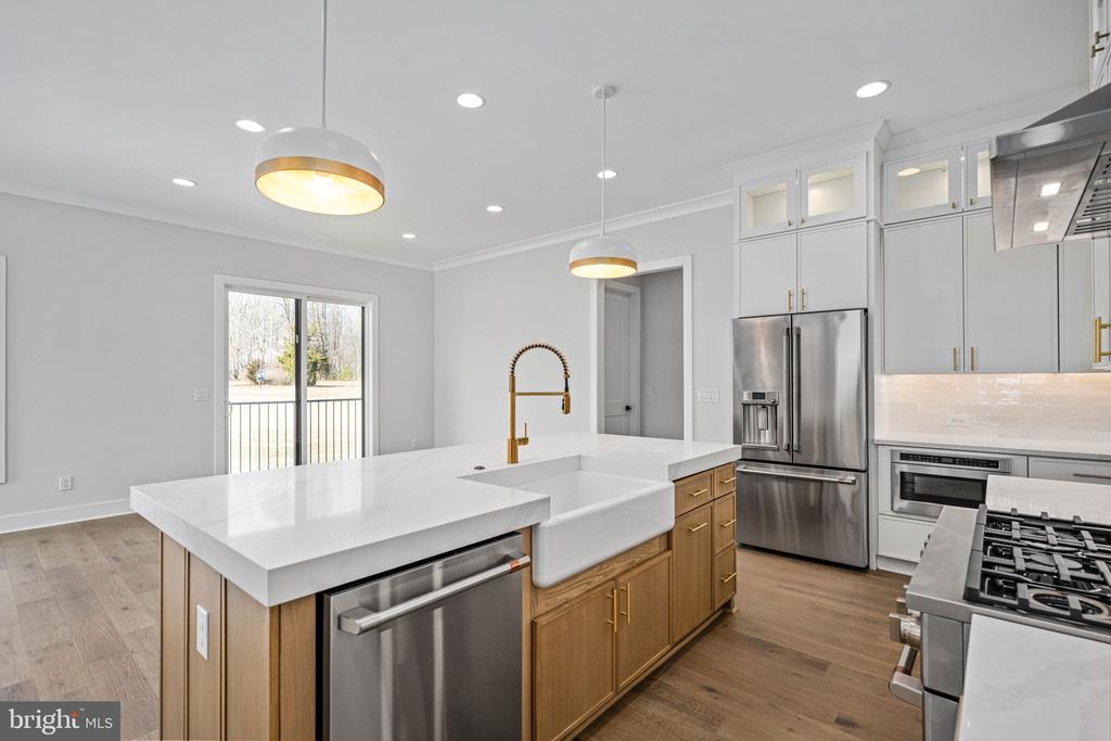 9435 SIGNATURE WAY, FREDERICKSBURG, Virginia 22407, 5 Bedrooms Bedrooms, ,4 BathroomsBathrooms,Residential,9435 SIGNATURE WAY,VASP2040334 MLS # VASP2040334