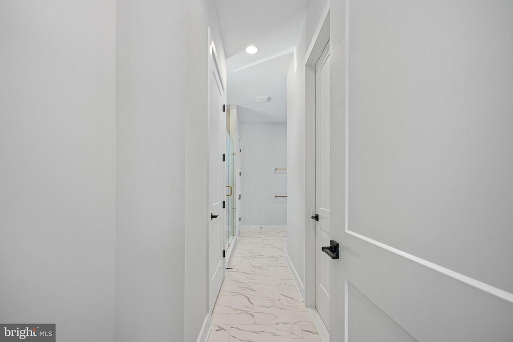 9435 SIGNATURE WAY, FREDERICKSBURG, Virginia 22407, 5 Bedrooms Bedrooms, ,4 BathroomsBathrooms,Residential,9435 SIGNATURE WAY,VASP2040334 MLS # VASP2040334