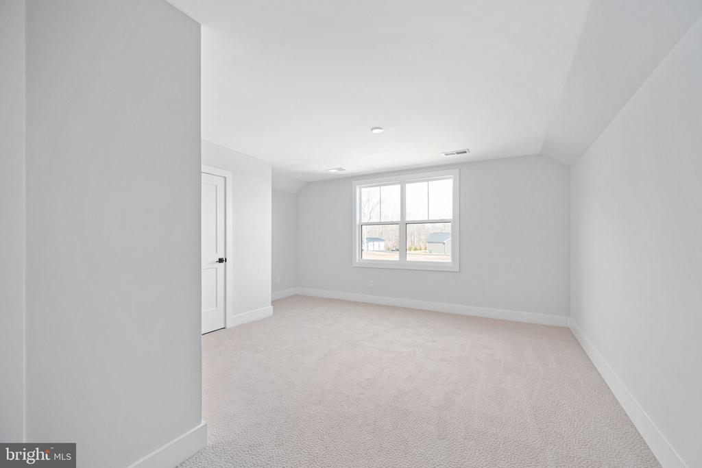 9435 SIGNATURE WAY, FREDERICKSBURG, Virginia 22407, 5 Bedrooms Bedrooms, ,4 BathroomsBathrooms,Residential,9435 SIGNATURE WAY,VASP2040334 MLS # VASP2040334